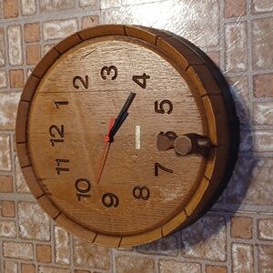 Vintage wall clock by Westclox barrel keg clock